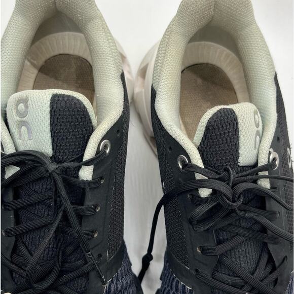 On Cloud Women's Cloudflyer Helion Cloudtec Swiss Engineering Shoes Size 8 - Picture 3 of 6